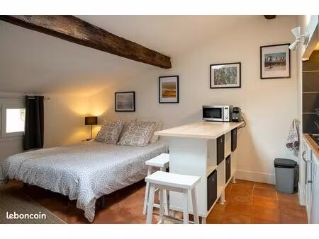 studio coup de cœur au cœur du centre historique de pézenas