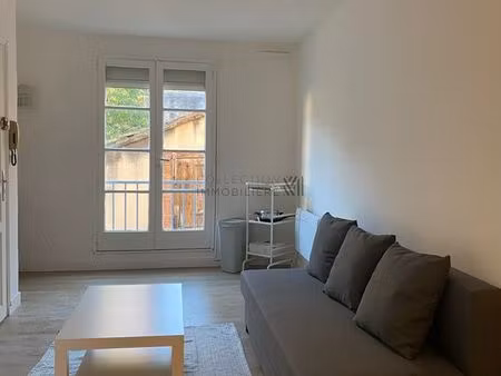 studio 1 pièce 18 m²