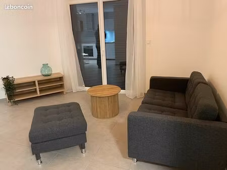 location t2 meublé