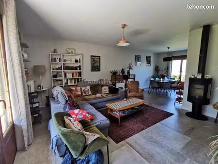 maison 7 pièces 130 m²