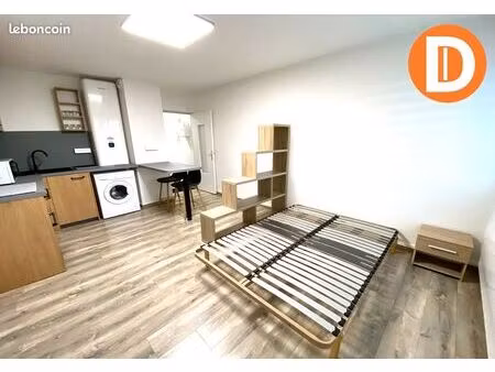 studio 1 pièce 25 m²