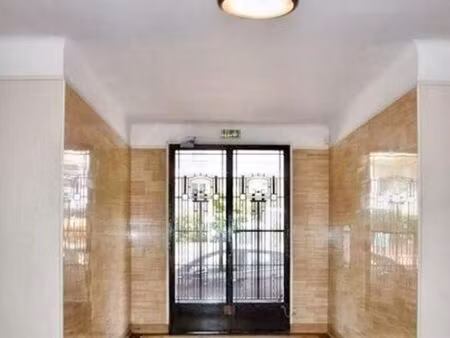 studio 1 pièce 20 m²