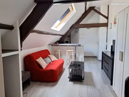 loue studio proche gare st pierre des corps toutes charges comprises(eau chaude et froide 