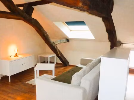 location grand studio meublé souillac