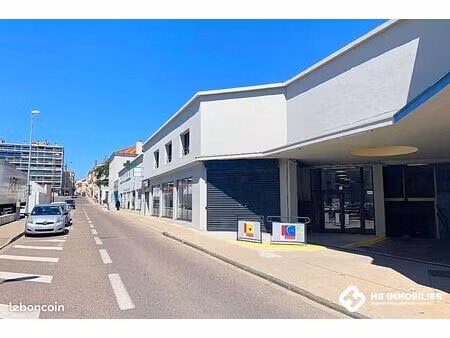 parking/box 13 m² roanne