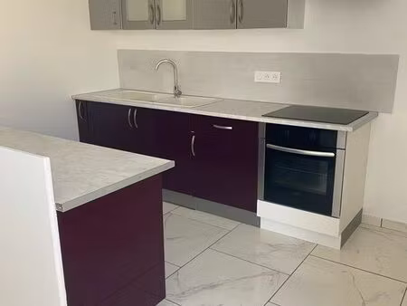 loue maison mitoyent6 avec jardin sur auverse