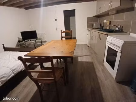 studio meublé en chinonais