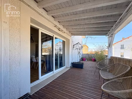 duplex 7 pièces 160 m2 avec grande terrasse
