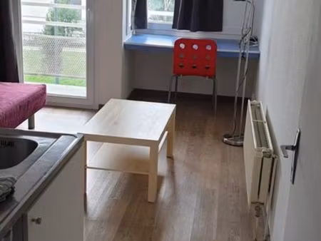 particulier loue studio meublé