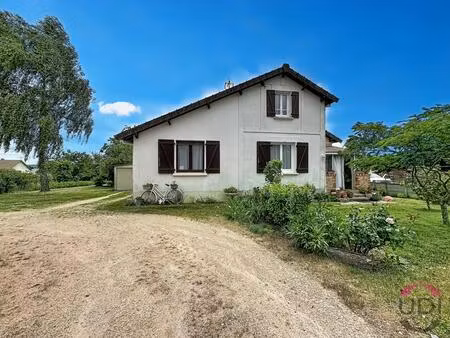 maison à doyet habitable de plain-pied – 93 m² – terrain 1800 m²