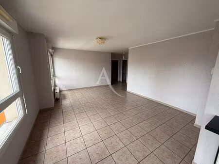 loue bourg centre appartement t2 lumineux  garage cave