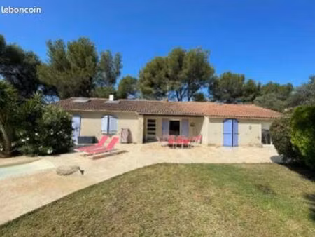 villa avec piscine - 160 m² 5 chambres