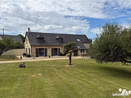 maison 7 pièces 176 m²