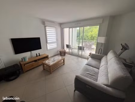 appartement t3 récent (2021) - 73 m2 - pmr au calme avec balcon et 2 parkings