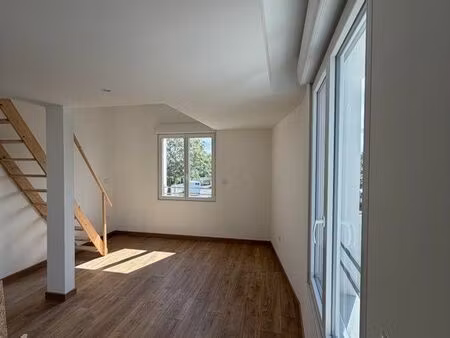 tasdon - appartement 30m2 habitable + mezzanine