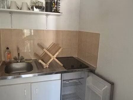 studio 1 pièce 18 m²