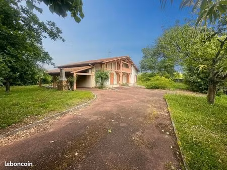 maison 7 pièces 175 m²