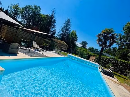 6 ch & piscine • 215 m - saint-aubin-de-médoc 33160 - quartier loustaouvieil