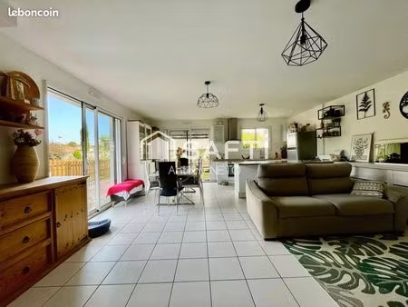 villa 8 pièces 162 m²