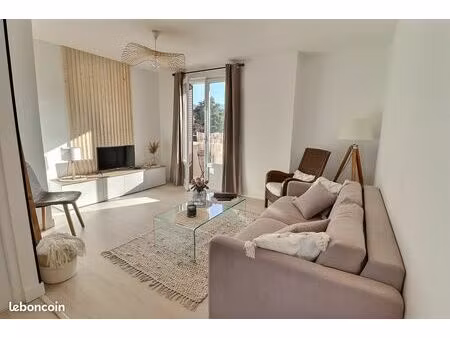 t3 meublé 54 m² – 2 chambres – disponible de septembre à début mai