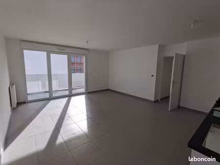appartement 4 pièces 77 m²