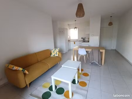 appartement 3 pièces 63 m²