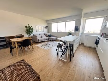 appartement 2 pièces 50 m²