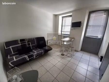 studio 1 pièce 16 m²