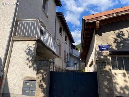appartement 3 pièces 68 m²