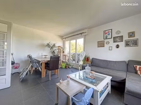 appartement 3 pièces 64 m²