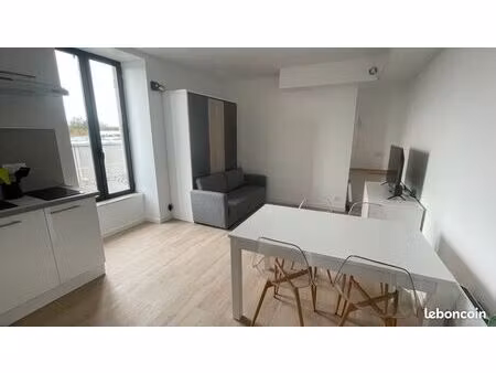 studio meublé