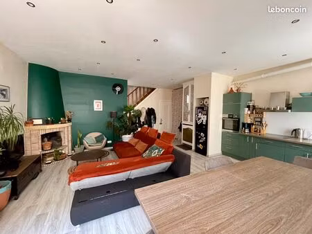 maison de ville avec garage 110 m2 centre ville
