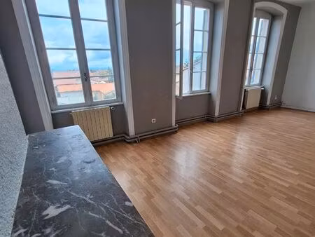 grand duplex t5 de 103 m²