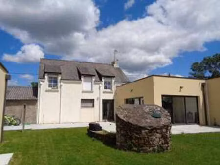 vente maison à saint-étienne-de-montluc (44360) : à vendre / 156m² saint-étienne-de-montlu