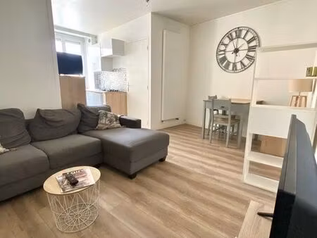 lot de 4 t2 bellevue / centre deux refait à neuf