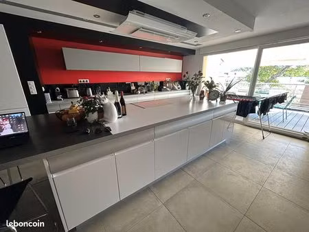 maison 5 pièces 166 m²