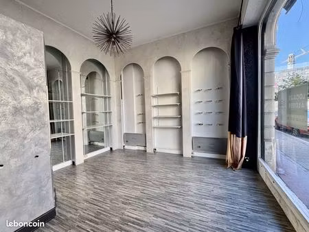 local commercial 22 m² metz
