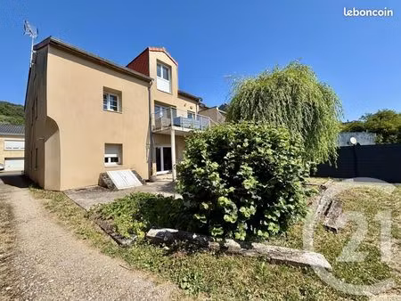appartement 3 pièces 96 m²