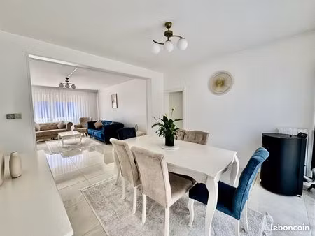 maison 7 pièces 163 m²
