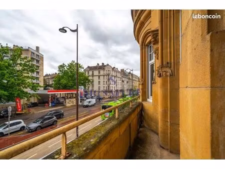 appartement 5 pièces 147 m²