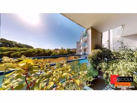appartement 5 pièces 99 m²