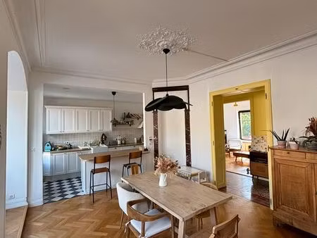 maison avec extérieur t4