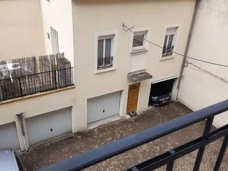 maison 4 pièces  prox gare  garage  terrasse 