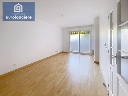 appartement centre ville avec parking