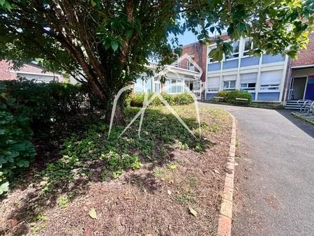 local commercial | barentin | 153 m²