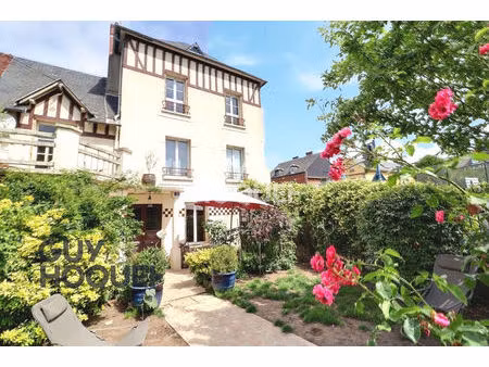 ensemble immobilier au coeur de bernay