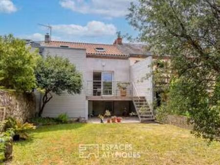 vente maison à la roche-sur-yon (85000) : à vendre / 130m² la roche-sur-yon