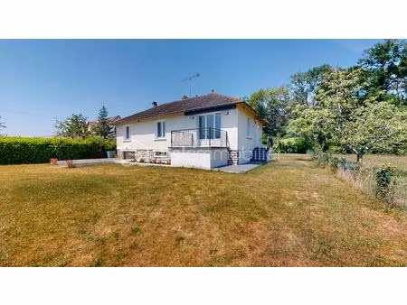 maison de 86 m² à ladon