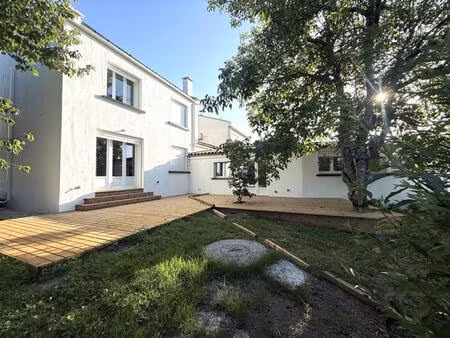 maison t5 - entièrement rénovée