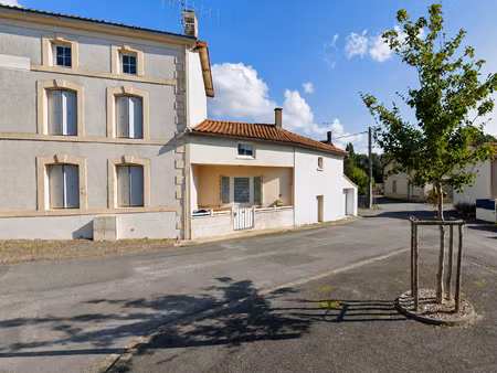 maison de bourg 2 chambres 79160 saint laurs